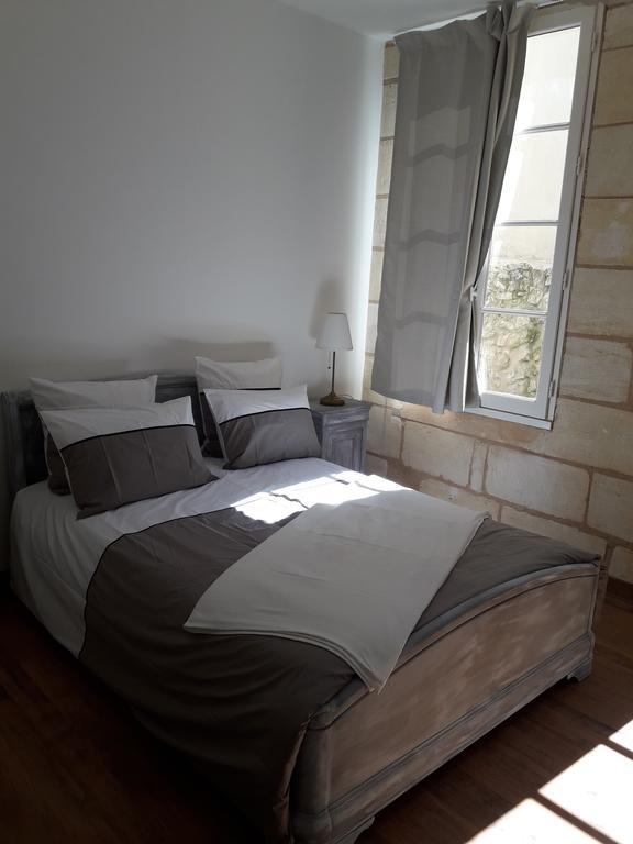 Entre Estuaire Et Citadelle Apartment Blaye Exterior foto