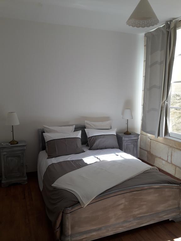 Entre Estuaire Et Citadelle Apartment Blaye Exterior foto
